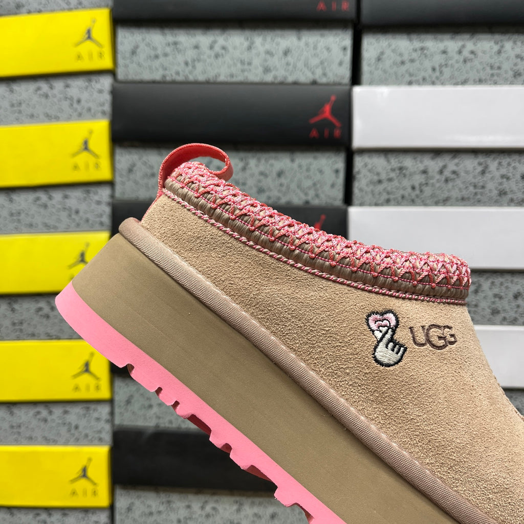 UGG Classic Ultra Mini Boot – Sand & Pink SugarSole (Sizes 35–40)