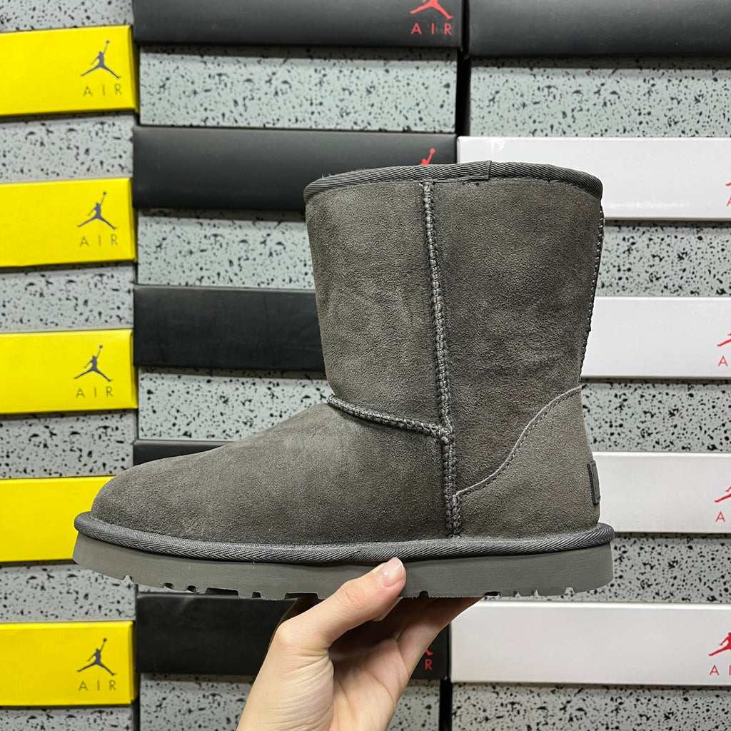 UGG Classic Short Boot – Charcoal Gray