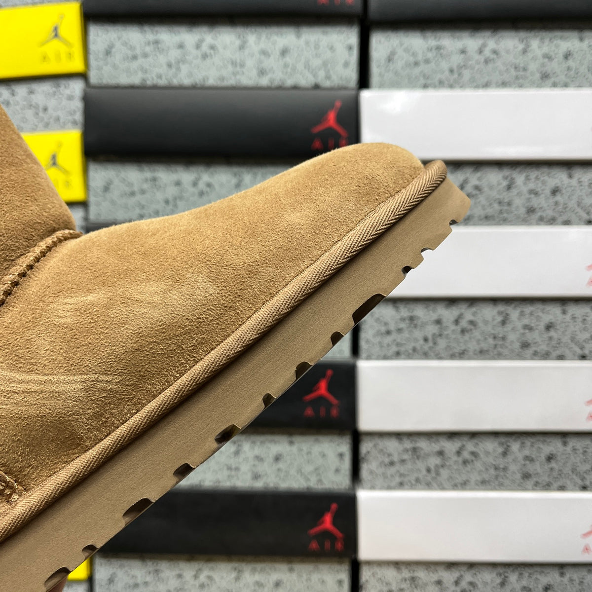 UGG Classic Short Boot – Chestnut