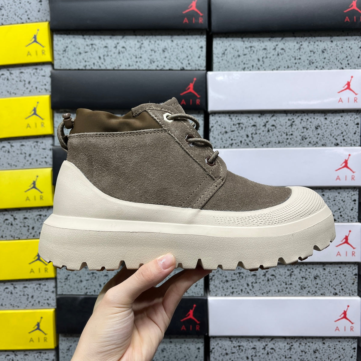 UGG Lace-Up Chukka Boot – Olive | Chunky Platform