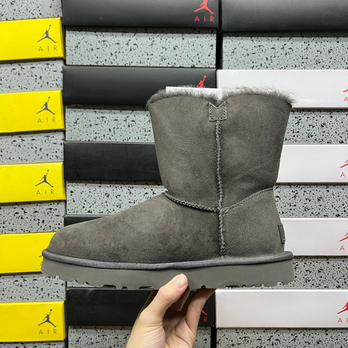 UGG Bailey Button II Boot – Gray
