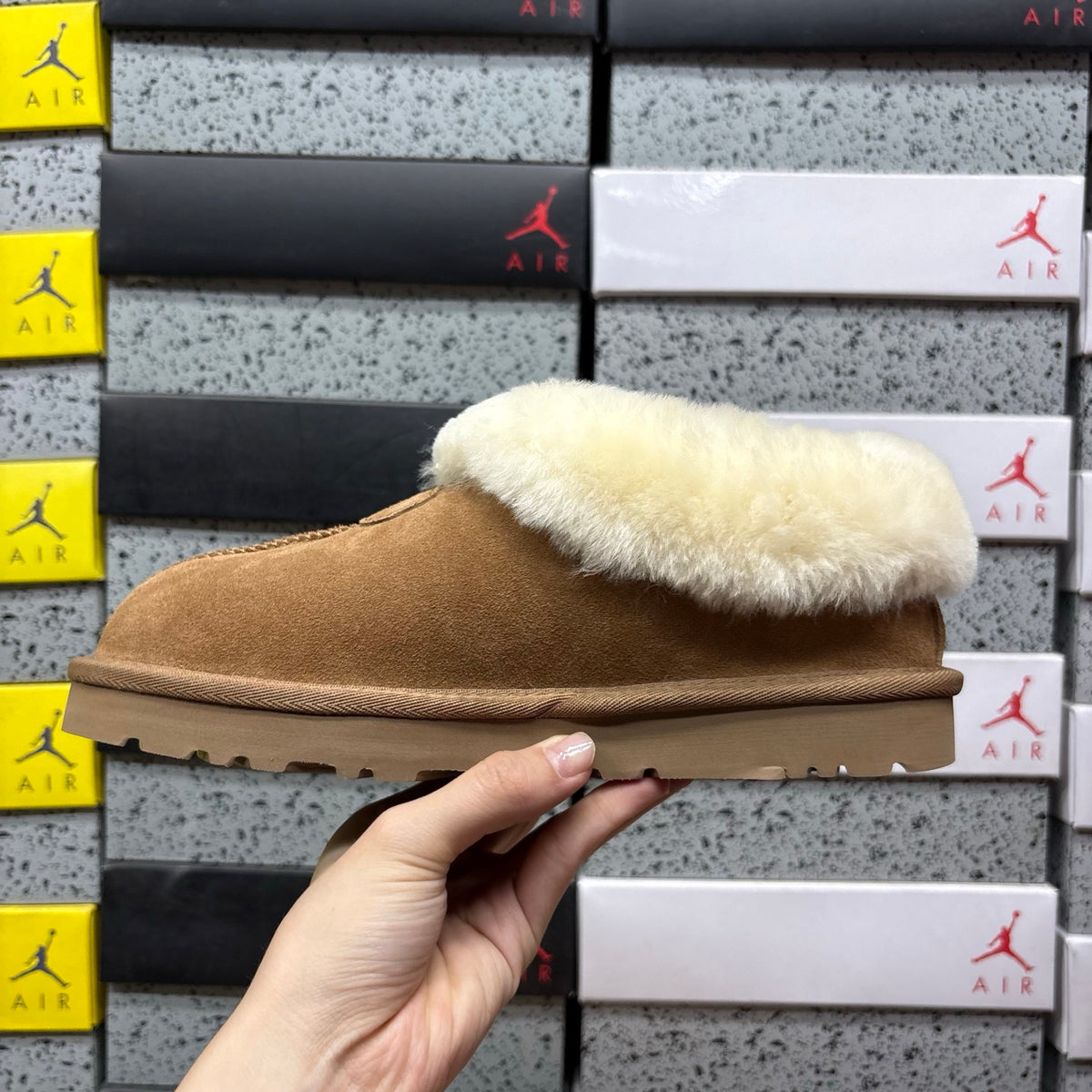 UGG Classic Mini Boot – Chestnut (Sizes 35–40)
