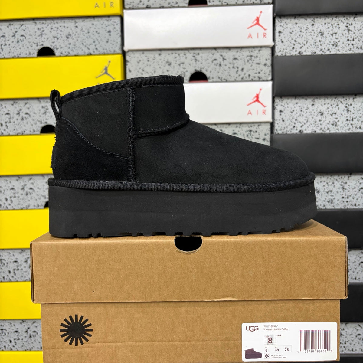 UGG Ultra Mini Platform Boot – Black