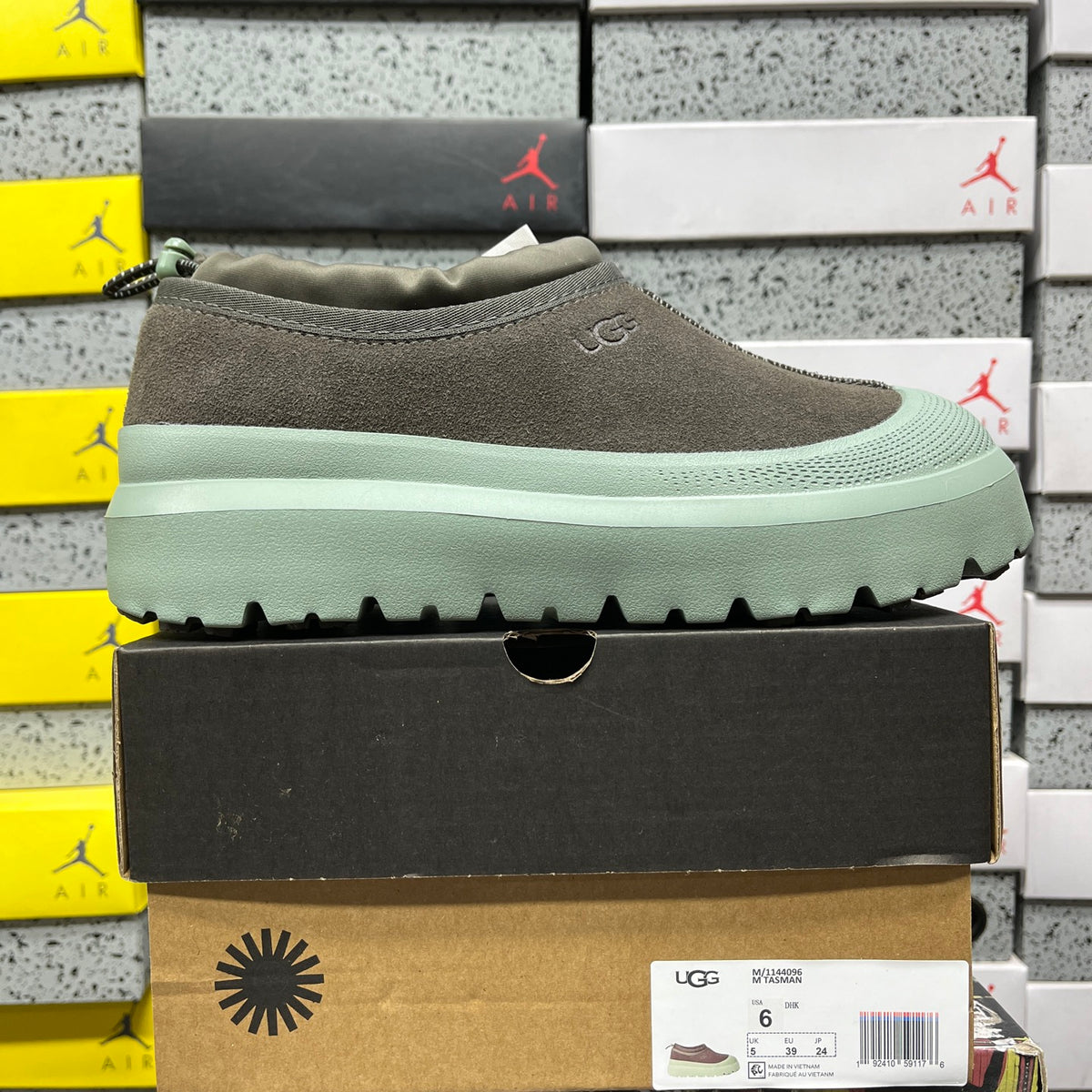 UGG Platform Sneaker – Olive & Mint (Sizes 35–45)
