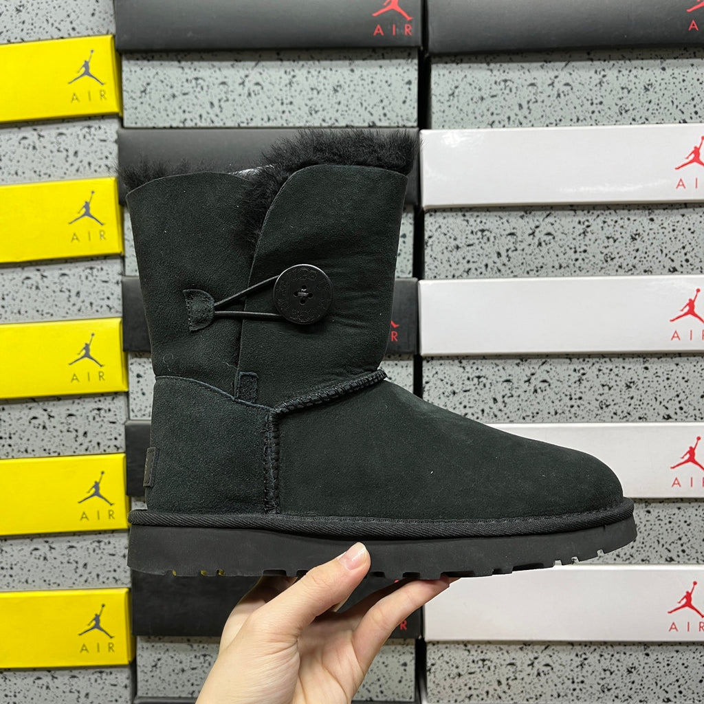 UGG Bailey Button II Boot – Black