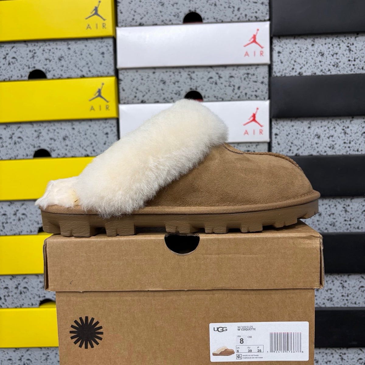 UGG Coquette Slipper – Chestnut (Sizes 35–40)