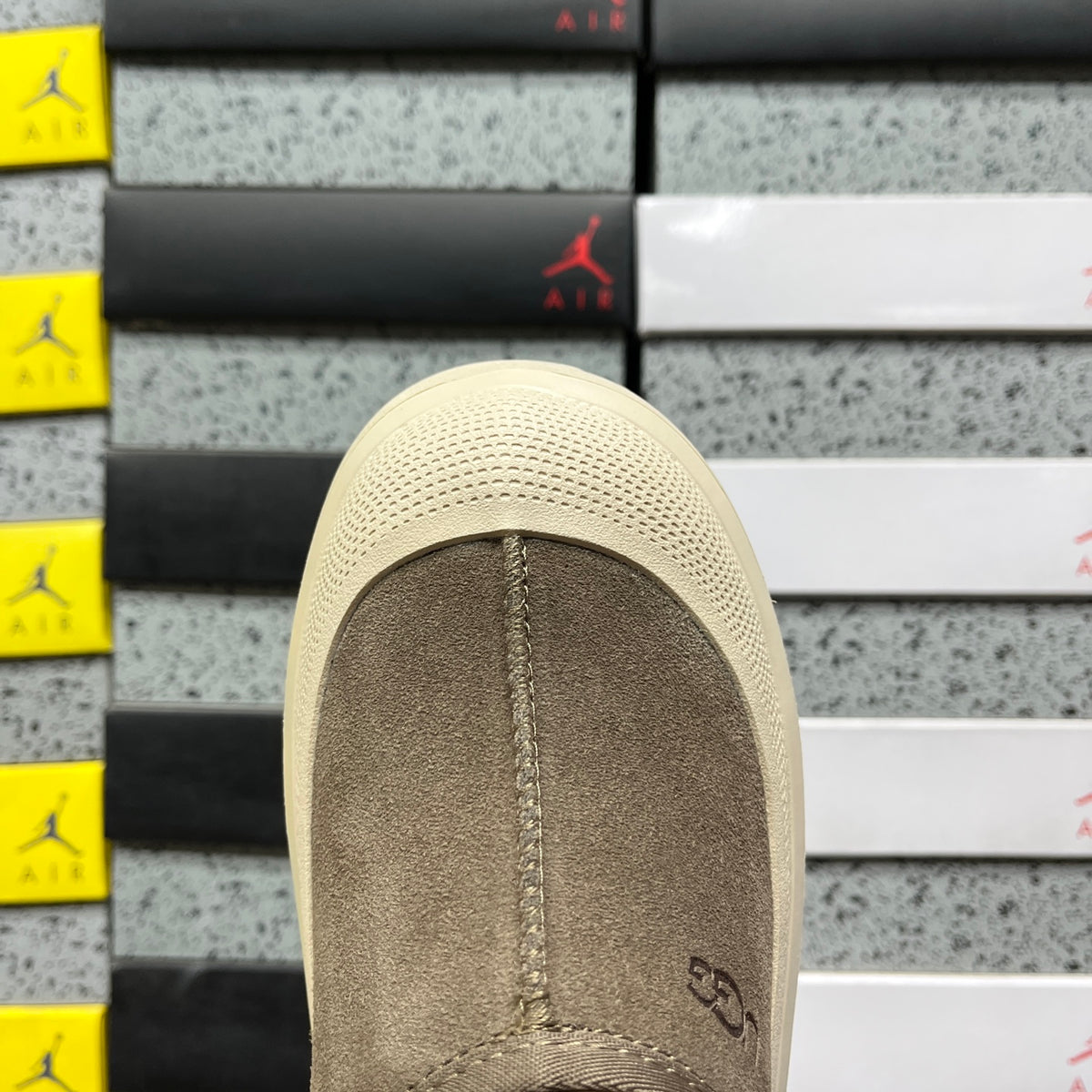 UGG Platform Sneaker – Walnut & Cream (Sizes 35–45)