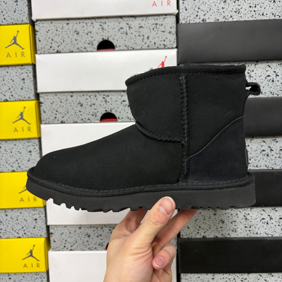 UGG Classic Short Boot – Black