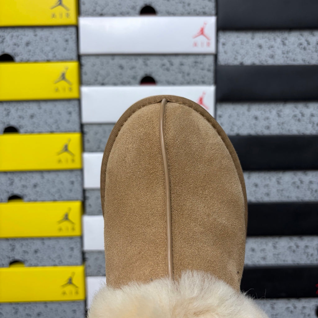 UGG Fluffy Fur Slide – Chestnut