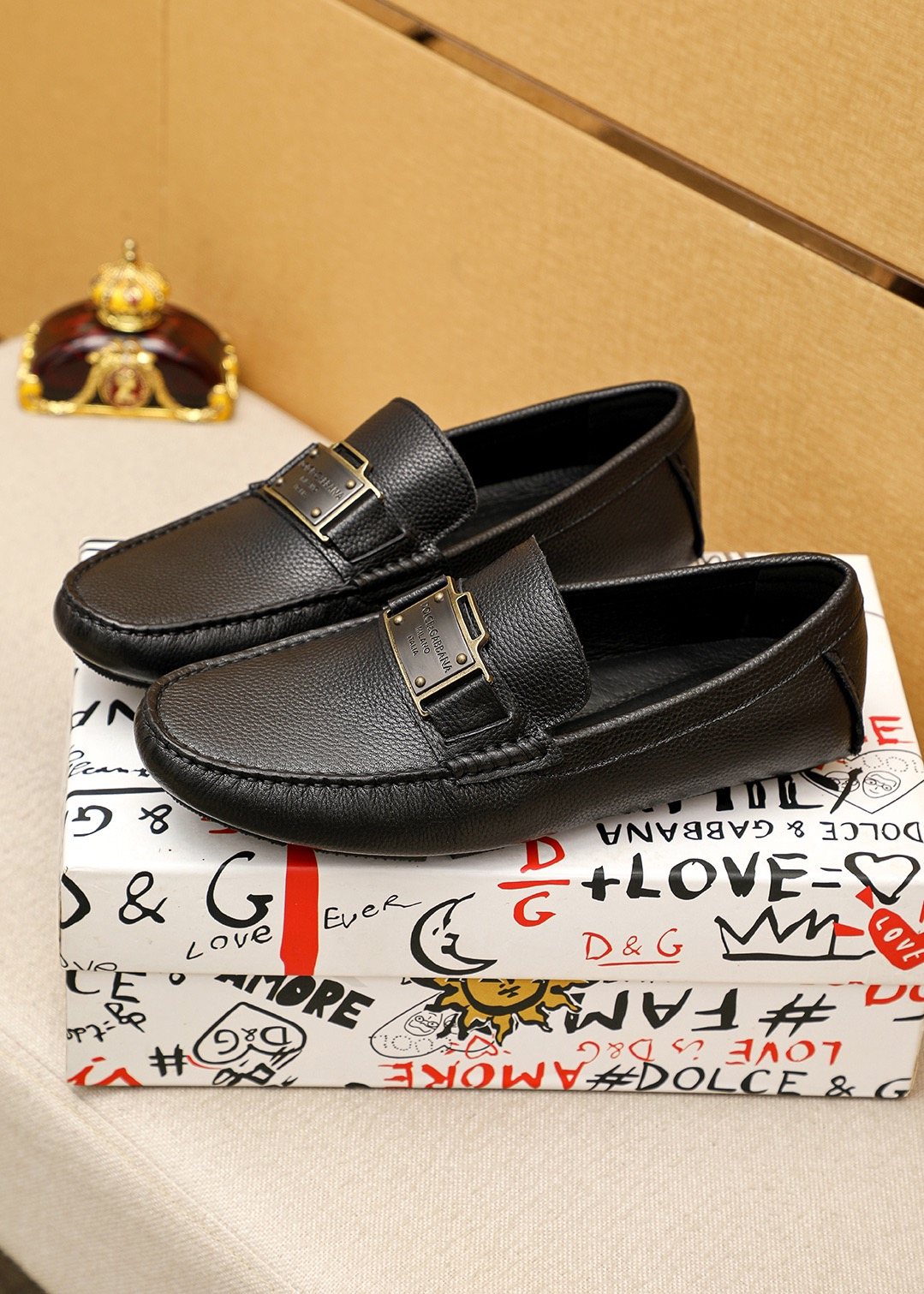 Dolce & Gabbana Men's Black Buckle Loafers
