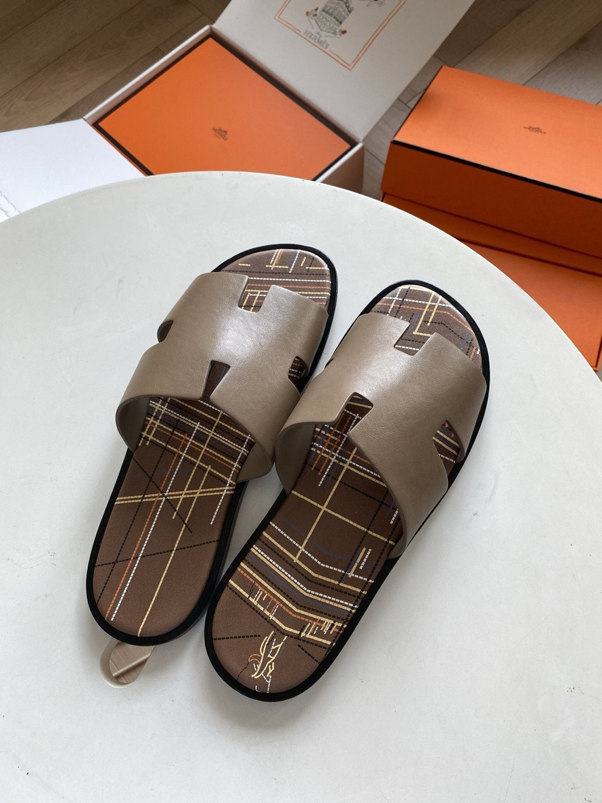 Hermès Men's H-Cut Slide Sandals