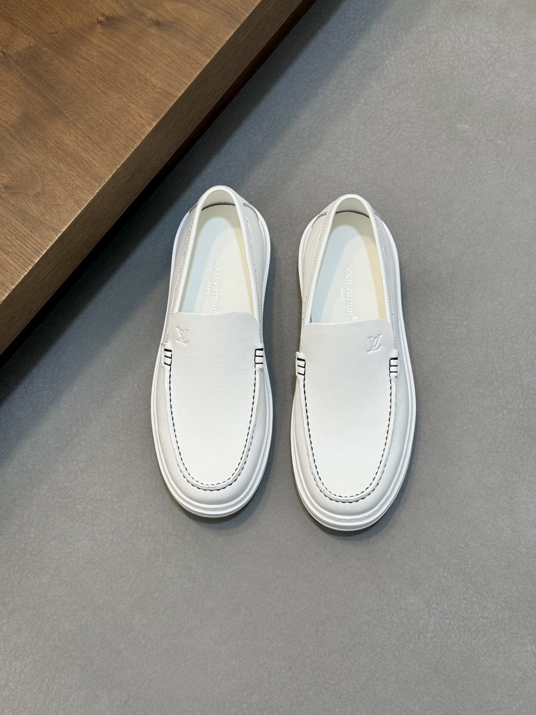 Louis Vuitton Men's Contrast-Stitched Slip-On Sneakers
