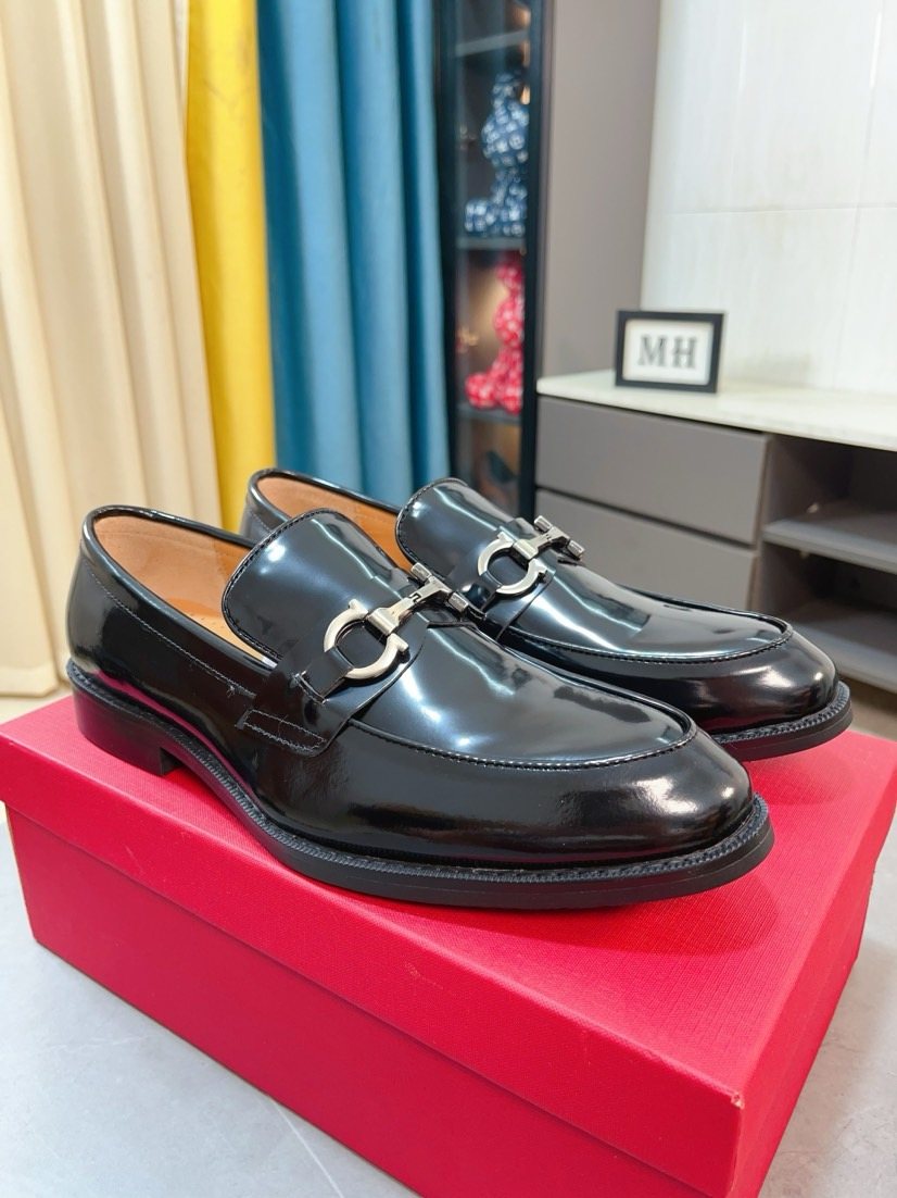 Ferragamo Men's Bit Loafers - Apron-Toe Styling