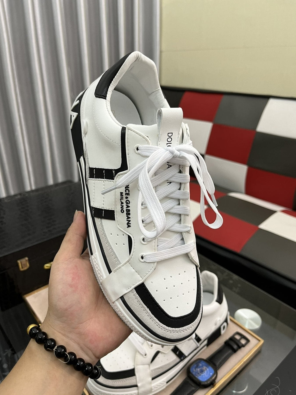 Dolce & Gabbana Contrast-Trim Lace-Up Sneakers